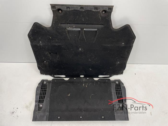 Audi A6 4G Bodem beschermplaat motor