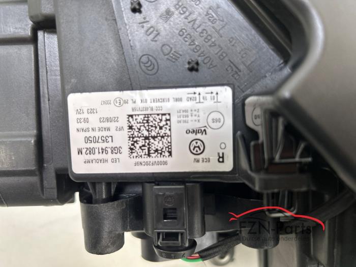 VW Arteon 3G8 koplamp Rechts VOLLED