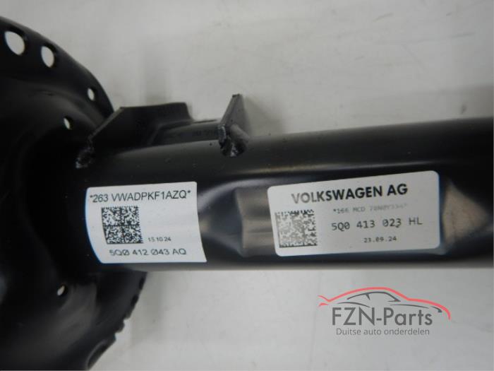 VW Golf 7 Veerpoot Links/Rechts-Voor