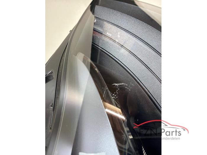 Tesla Model 3 VOLLED Facelift VOLLED Koplamp Rechts