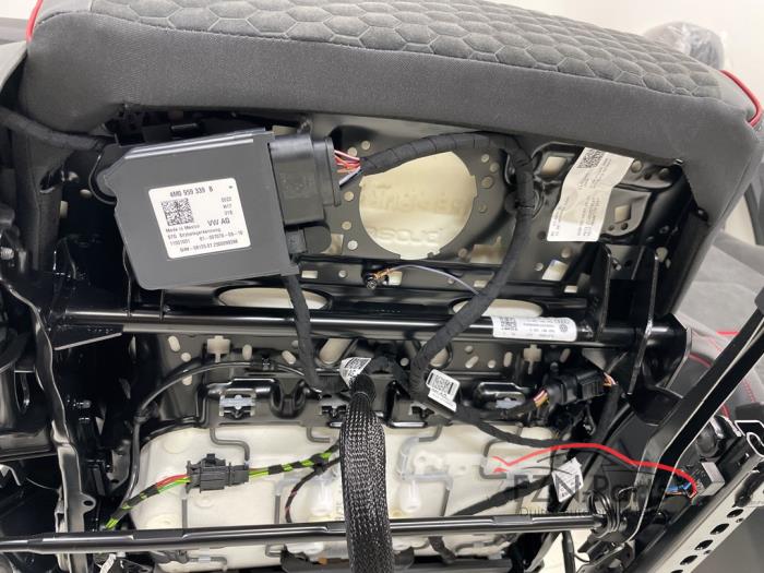 VW Golf 8 Facelift GTI Clubsport Interieur Leer Alcantara USA Amerikaans