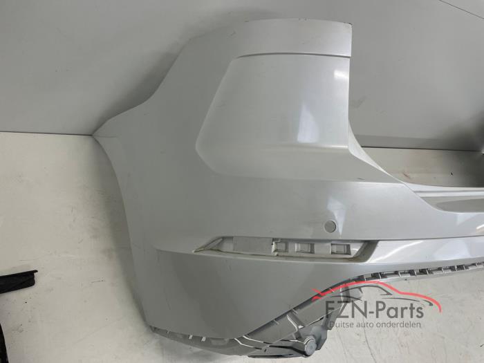 VW Touran 5TA R-Line Achterbumper 4PDC LOK1