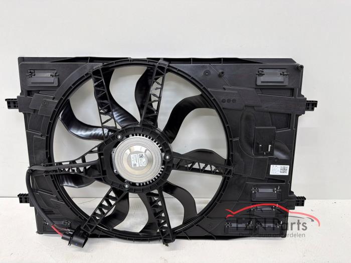 VW Golf 8 Ventilator Enkelfan + Koelluchtventilator + Behuizing