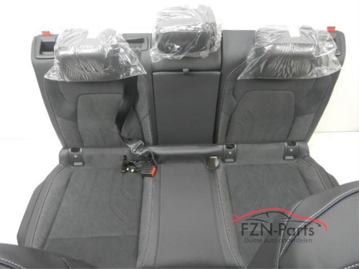 VW Golf 8 Facelift Interieur Leer Stof Alcantara Memory Alcantara