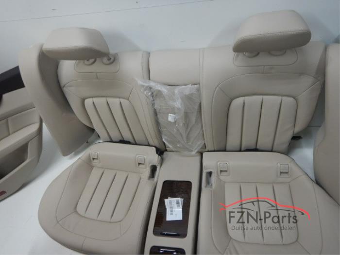 Mercedes Benz CLS W218 Interieur Leder Seidebeige Dashboard