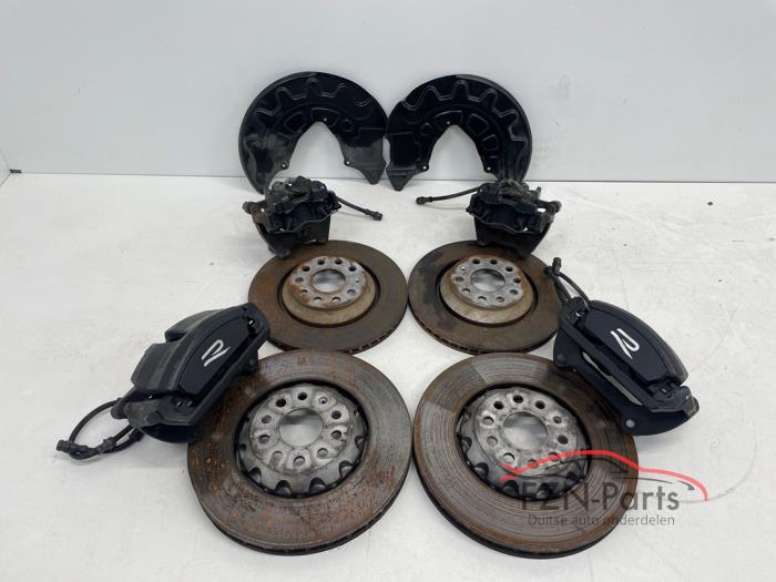 VW Golf 8 VIII R Remset Remschijven Remklauwen Remblokken 340mm