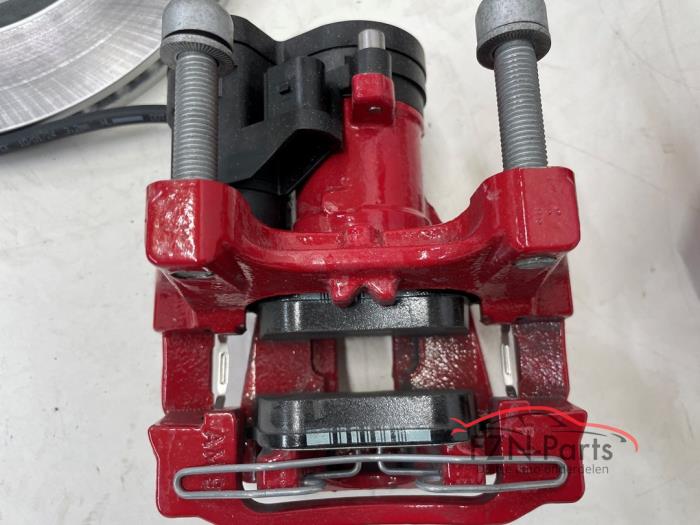 Remmenset compleet voor+achter Volkswagen Golf (24867691)