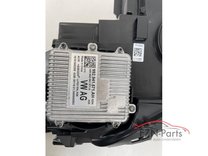 VW Golf 8 IQ Light Black Edition Koplamp Links L