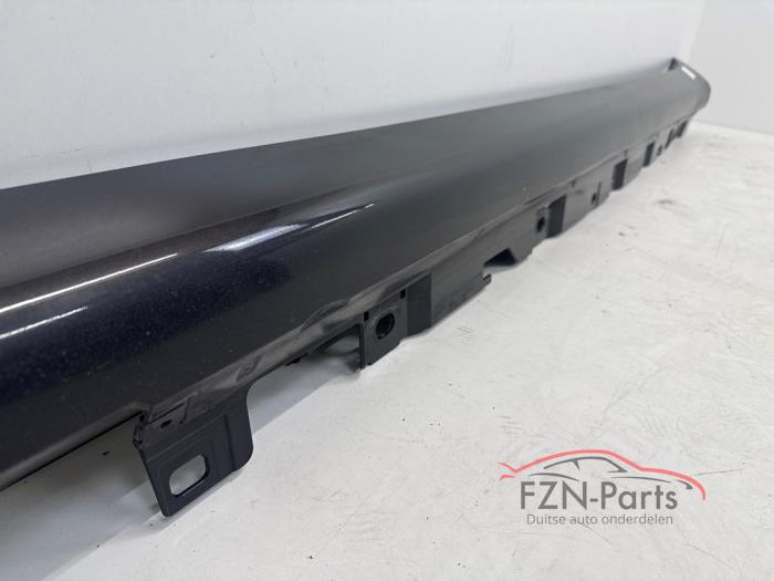 Mercedes-Benz S-Klasse W223 Sideskirt links 7831