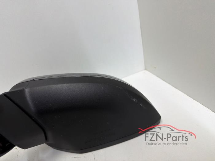 Audi A4 8W Spiegel Links