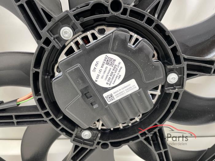 VW Golf 8 Ventilator Enkelfan + Koelluchtventilator + Behuizing