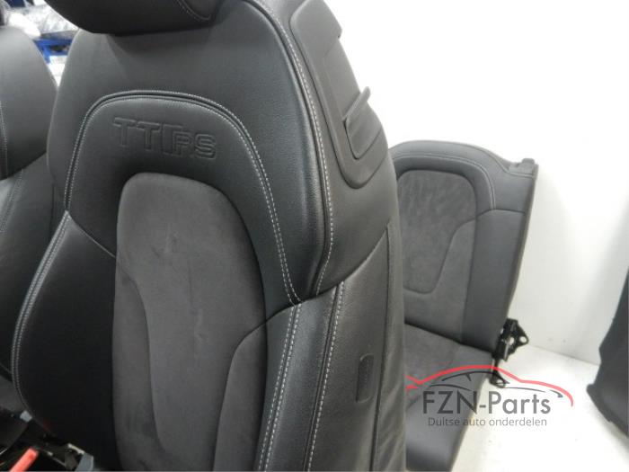 Audi TTRS 8J Coupe interieur Alcantara / Leer