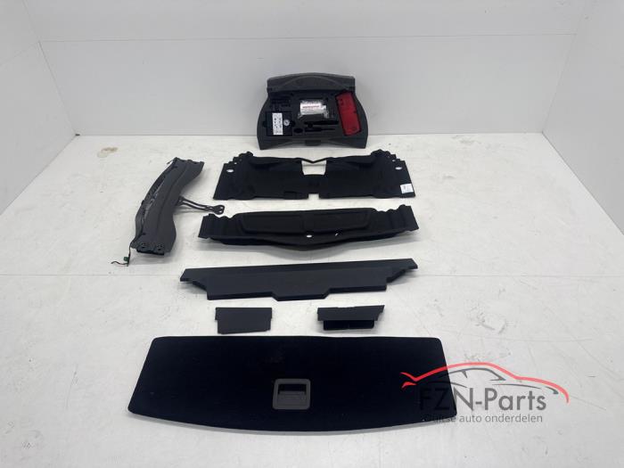 VW Touran 5TA Facelift Interieur 7-Persoons Leer