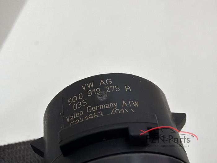 VW Golf 7 PDC Sensor Voorbumper Zwart