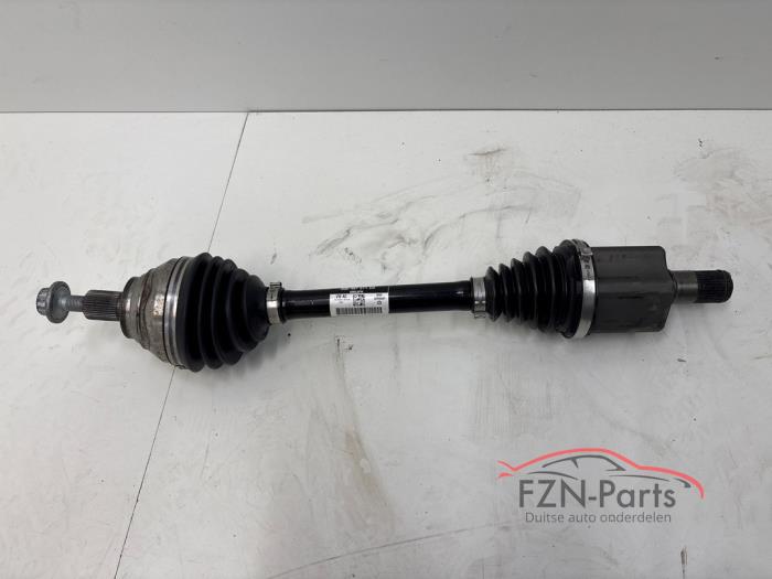 VW Passat B8 Aandrijfas Links-voor