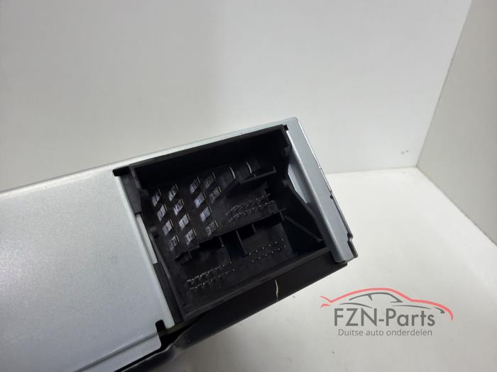 VW Golf 8 Multimedia Unit Navigatie Box