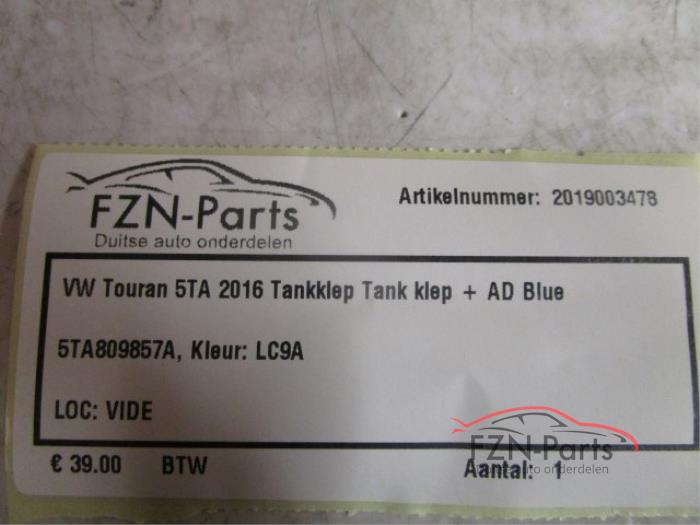 VW Touran 5TA 2016 Tankklep Tank Klep + AD Blue