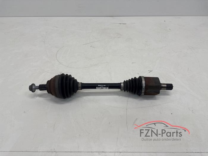 VW Touran 5TA Aandrijfas links-voor
