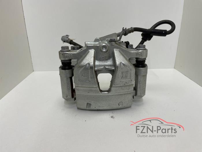 VW Transporter T6.1 Remklauw Links -voor