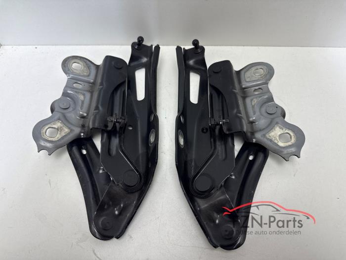 Skoda Superb 3V Facelift Motorkap Scharnieren Set L + R