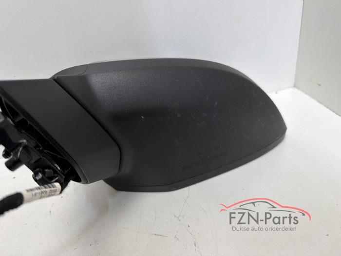 Audi A4 8W Spiegel Links