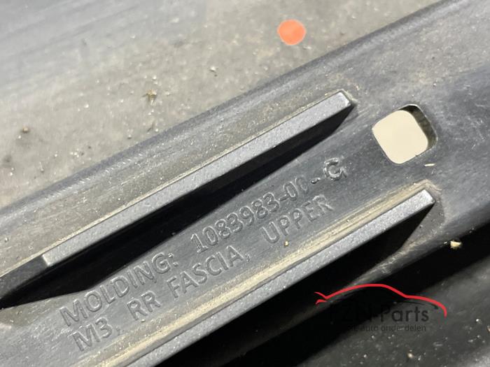 Tesla Model 3 Achterbumper 6PDC Zwart