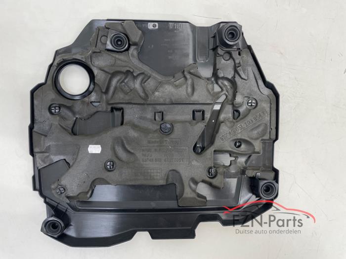 VW Passat B8 2.0 TDI Motorafdekplaat