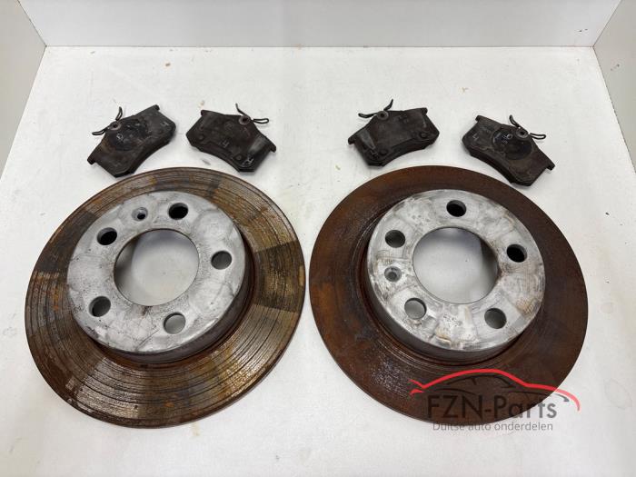 VW Polo 2G Remschijven + Blokken achterzijde
