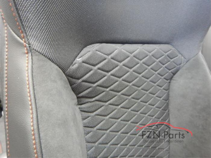 VW Tiguan 5NN Allspace interieur 7-persoons Alcatara Leer Stof