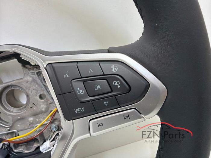 VW Golf 8 Stuur ACC+VIEW Verwarmd Leer