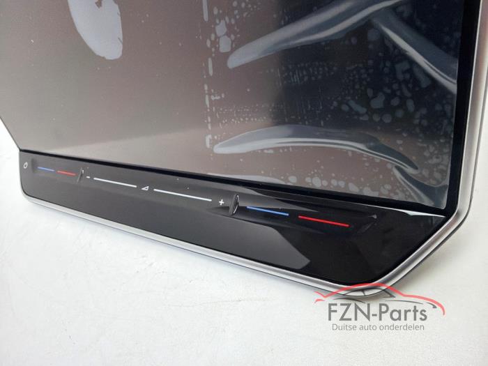 VW Golf 8 Facelift Multimedia Display scherm