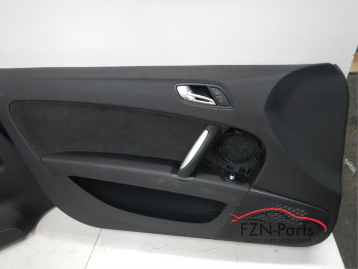 Audi TTRS 8J Coupe interieur Alcantara / Leer