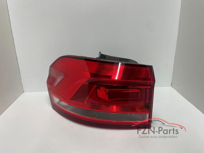 VW Touran 5TA Achterlicht Links-buiten