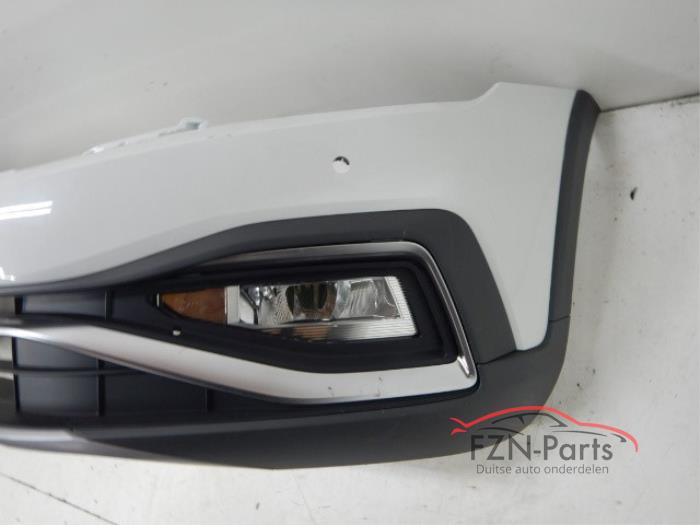 VW Passat B8 Facelift Alltrack Voorbumper 4PDC LC9A