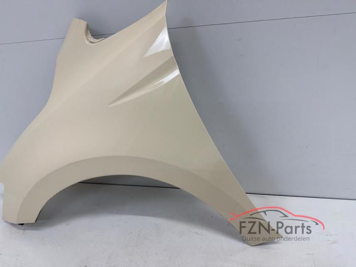 VW Touran 5TA Zij, spatscherm Links L115