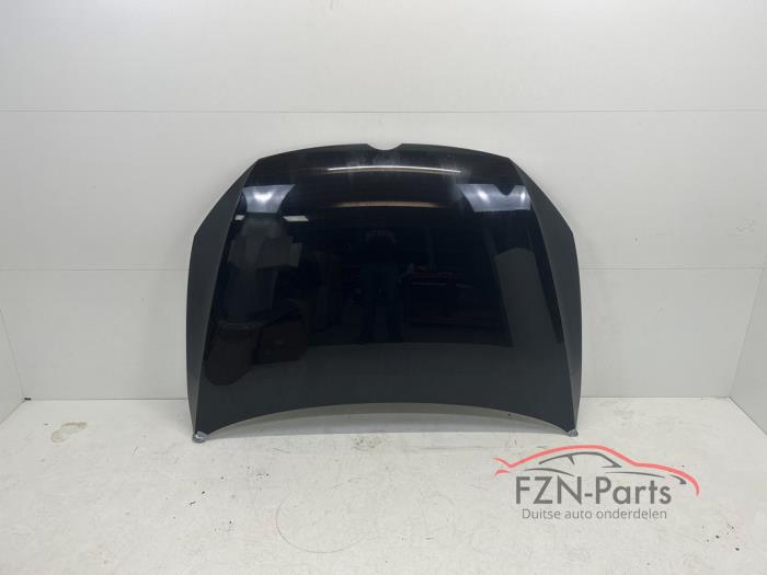 VW Golf 7 5G Motorkap LC9X Zwart