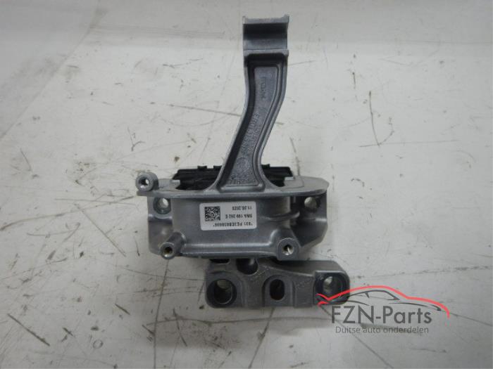 VW Golf 7 Motorsteun