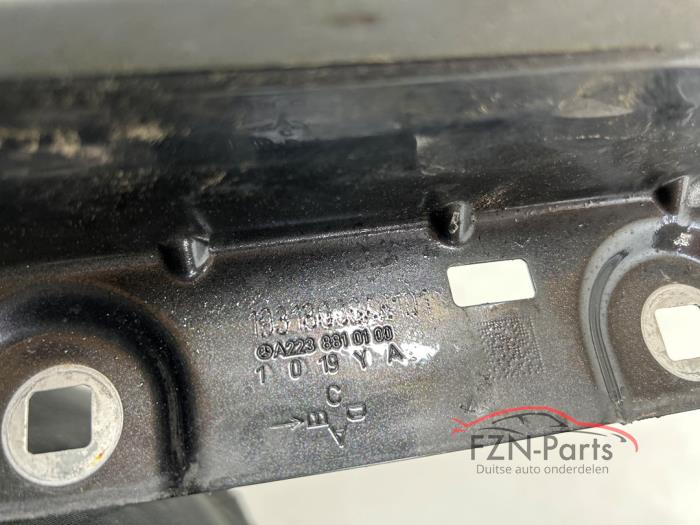 Mercedes-Benz S-klasse W223 Zijscherm spatscherm links 7831