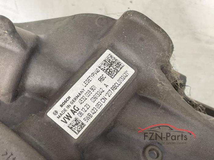 VW Golf 8 Stuurhuis compleet