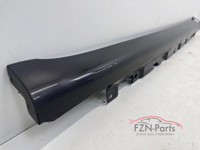 Mercedes-Benz S-Klasse W223 Sideskirt links 7831
