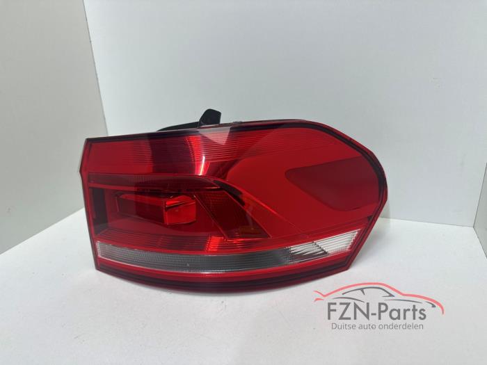 VW Touran 5TA Achterlicht rechts-buiten