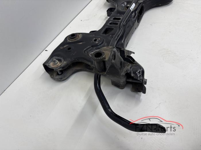VW Polo 2G Subframe Voorzijde met stabillisatorstang