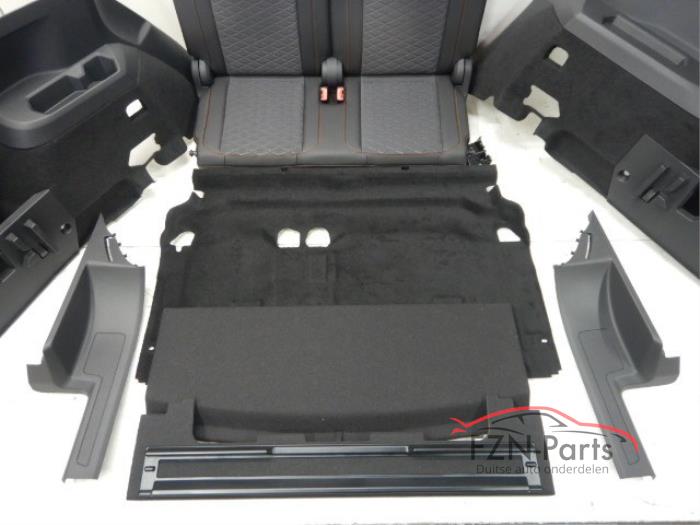 VW Tiguan 5NN Allspace interieur 7-persoons Alcatara Leer Stof