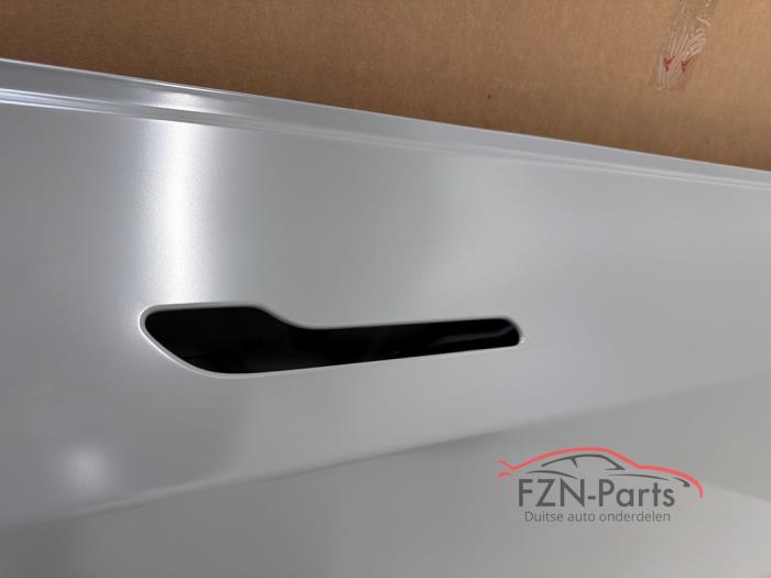 Tesla Model 3 Facelift Portier Rechts-Voor