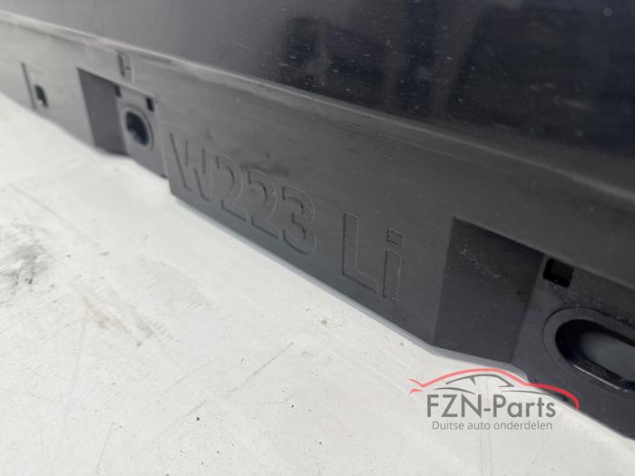 Mercedes-Benz S-Klasse W223 Sideskirt links 7831