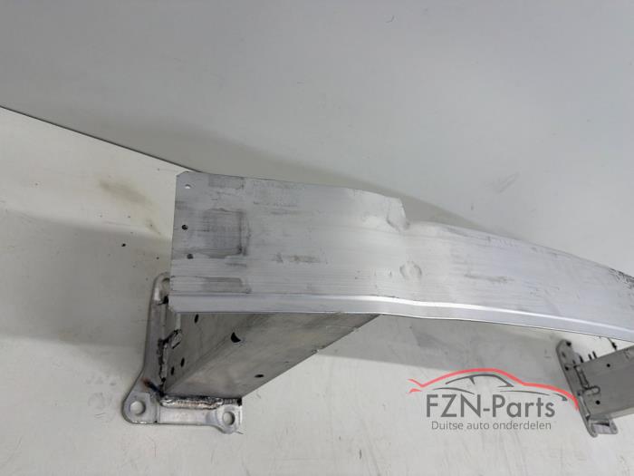 Lynk & CO 01 Bumperbalk voorzijde