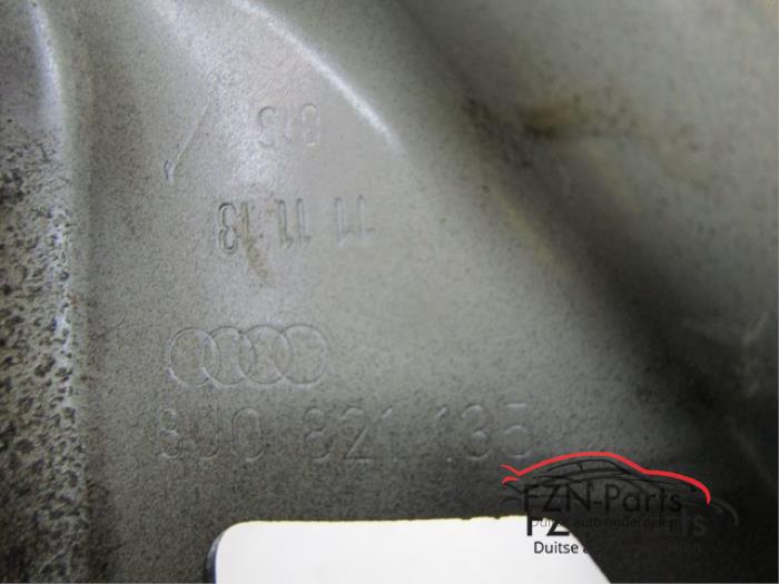 Audi Q3 8U Zijscherm Steun Beugel