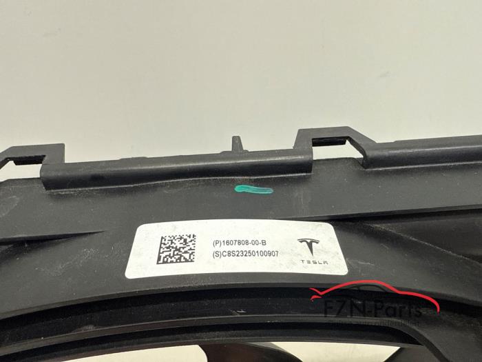 Tesla Model 3 Venhuis Enkelfan