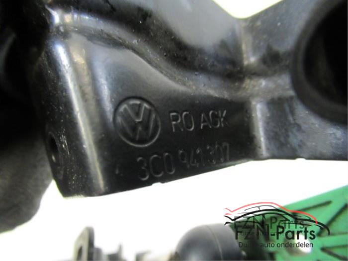 VW Scirocco Niveausensor Koplamphoogteversteller
