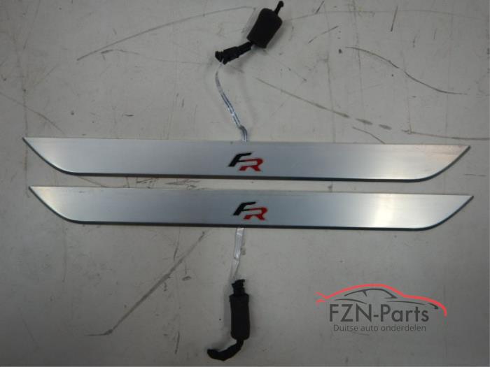 Seat Leon 5F FR Instapverlichting Dorpel sierlijst